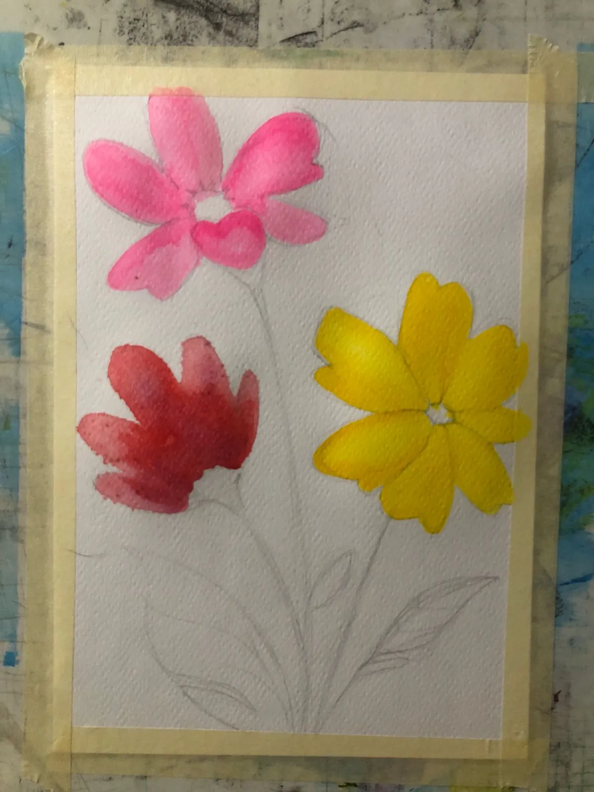 peindre les pétales de fleurs à l’aquarelle