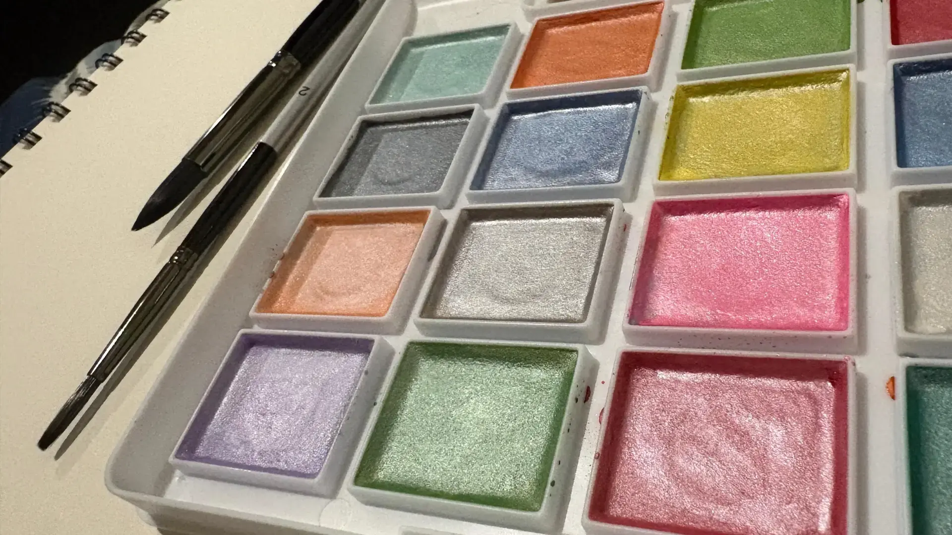 comment bien utiliser l’aquarelle métallisée