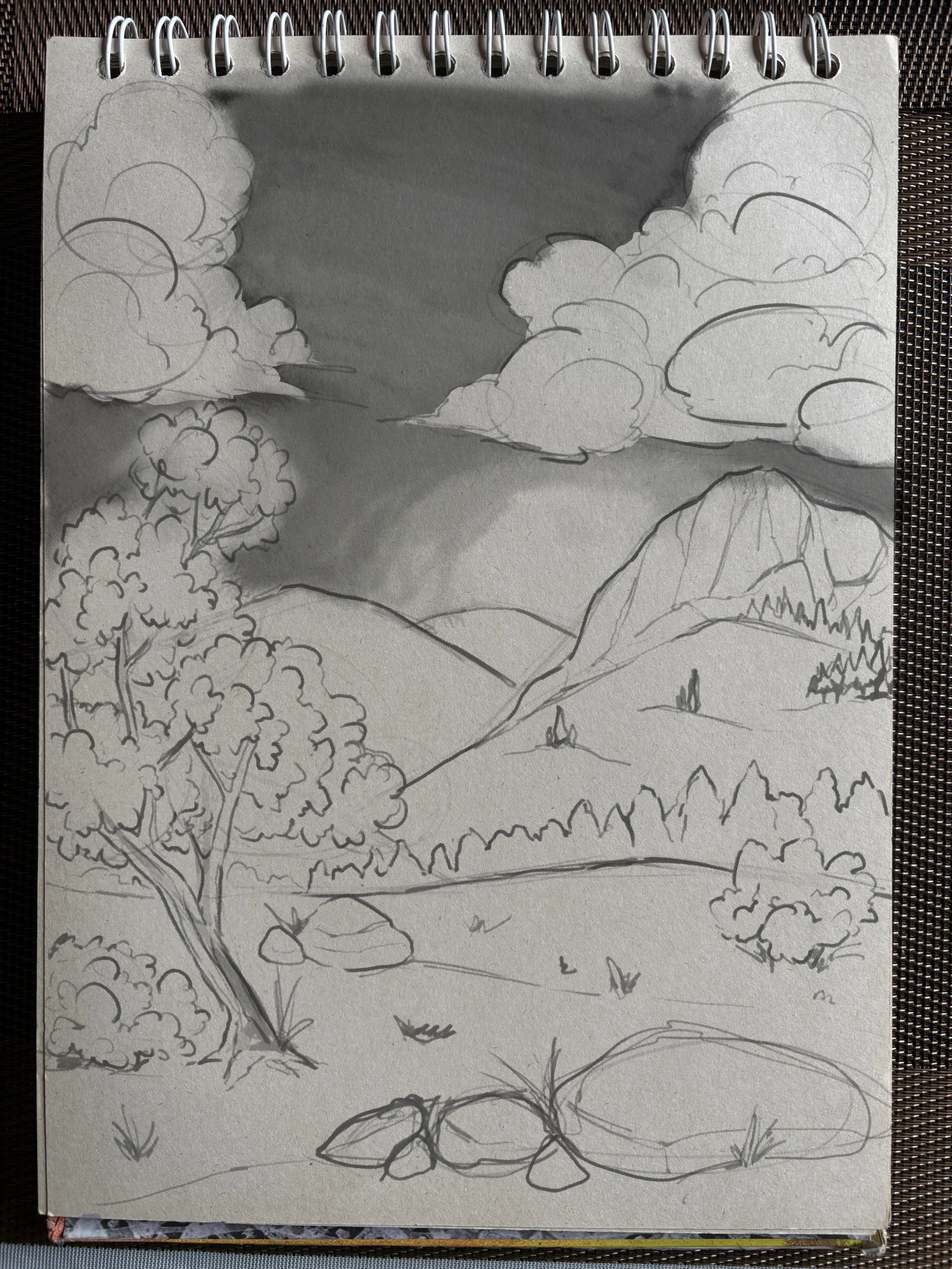 dessiner les contrastes d’un paysage en perspective atmosphérique