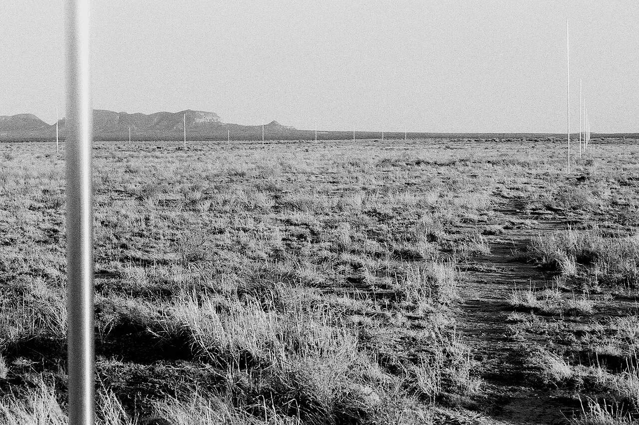 The Lightning Field œuvre de land art de Walter de Maria