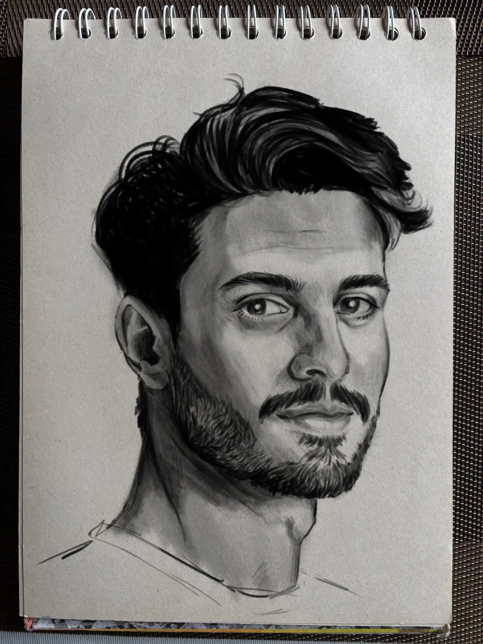 dessiner le front d’un visage
