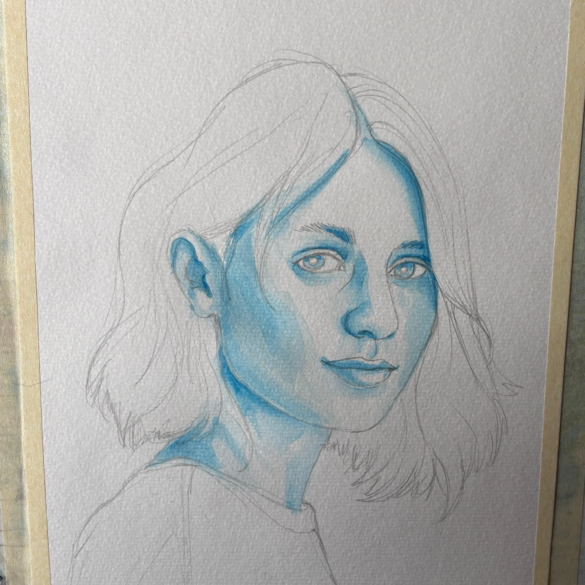 peindre les ombres d’un portrait de femme à l’aquarelle