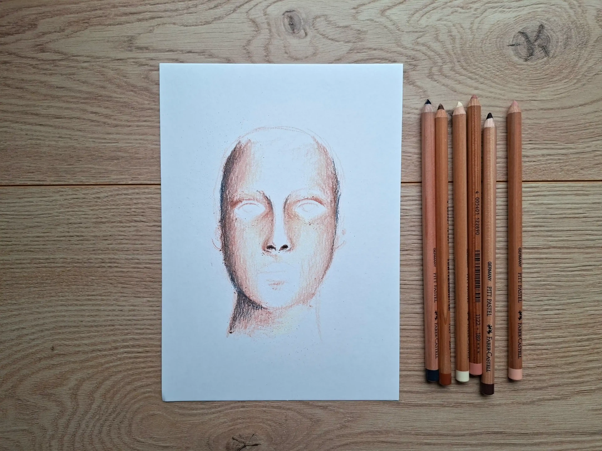 dessiner les contrastes d’un portrait au pastel sec
