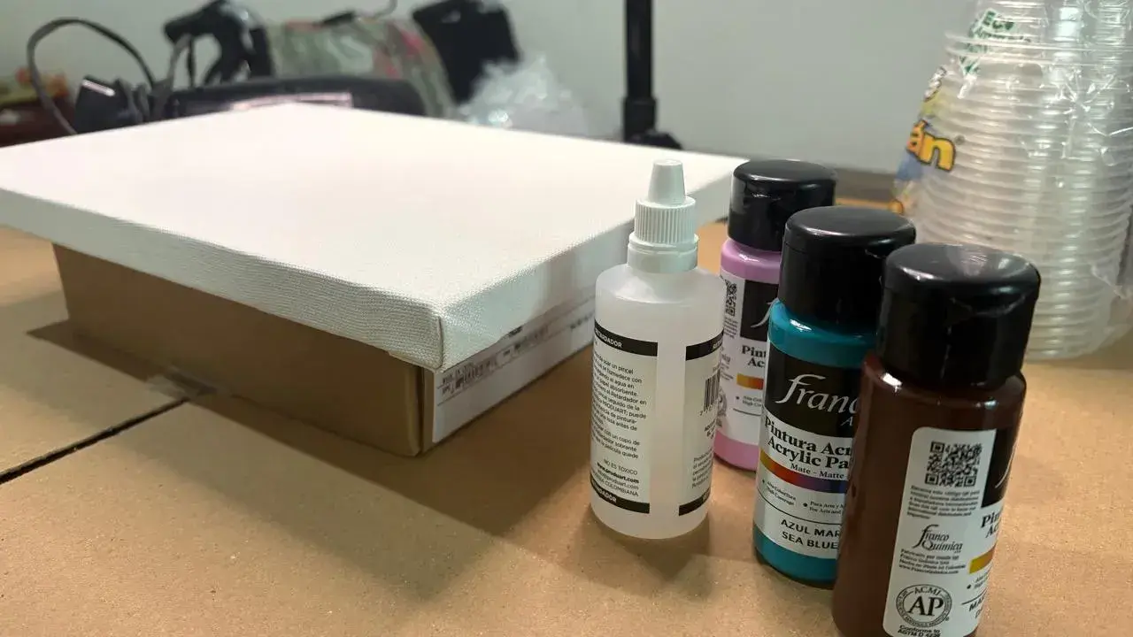 le matériel nécessaire pour faire du pouring acrylique