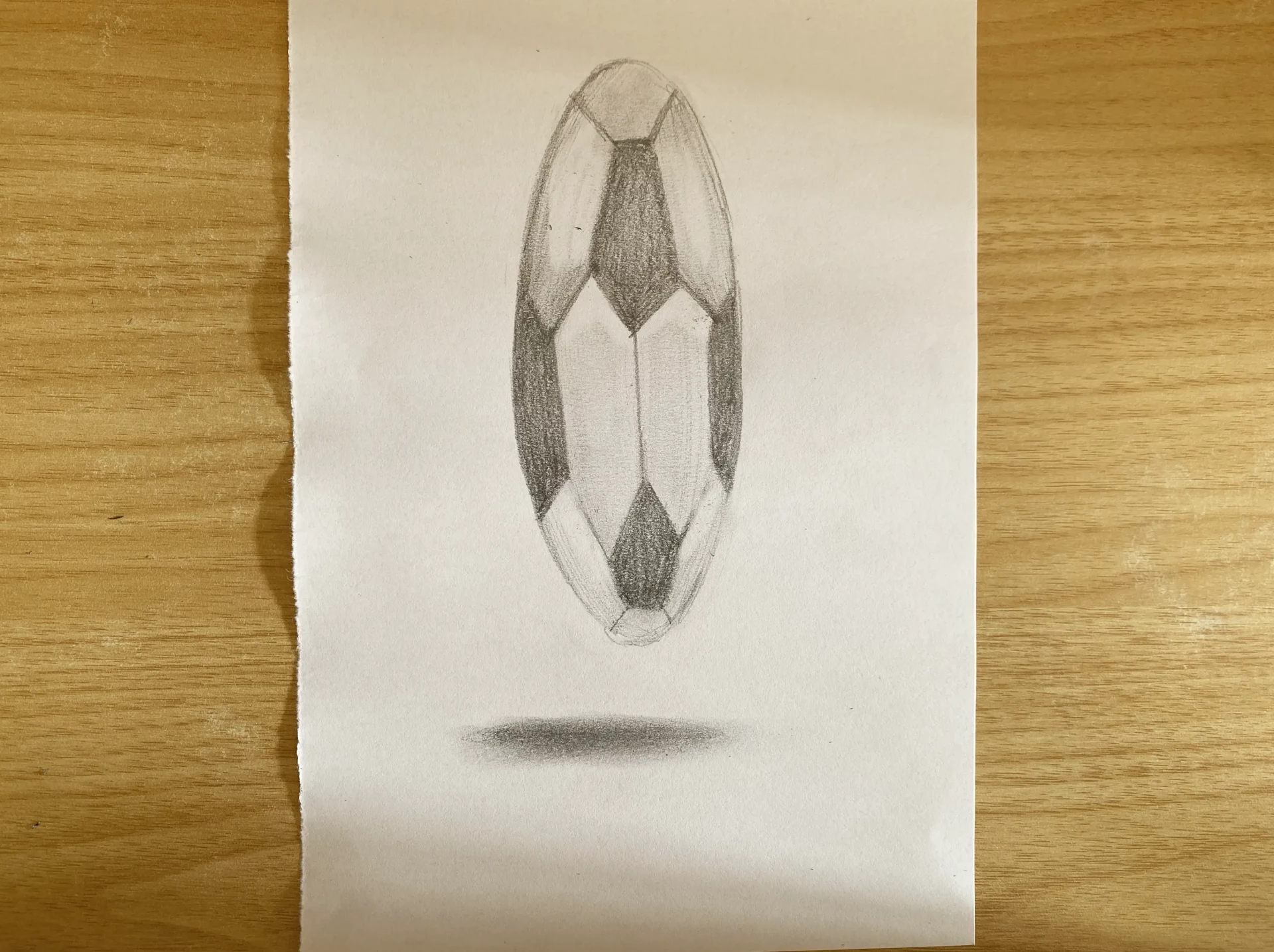 dessiner les détails d’un ballon en trompe-l’œil