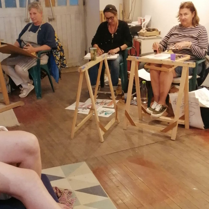 Atelier dirigé dessin modèl vivant